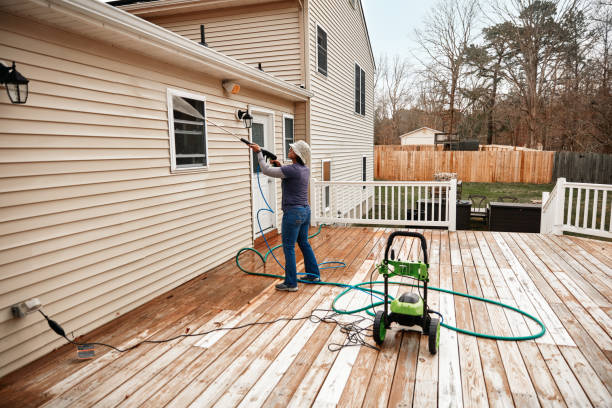 Best Commercial Pressure Washing  in Ford City, CA
